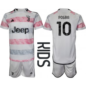 Juventus Paul Pogba #10 Replika Babytøj Udebanesæt Børn 2023-24 Kortærmet (+ Korte bukser)